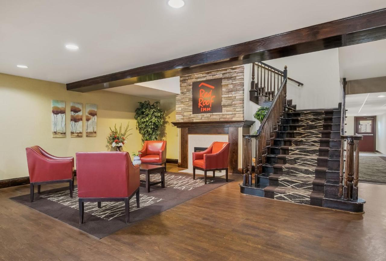 Red Roof Inn & Suites Knoxville East Екстер'єр фото